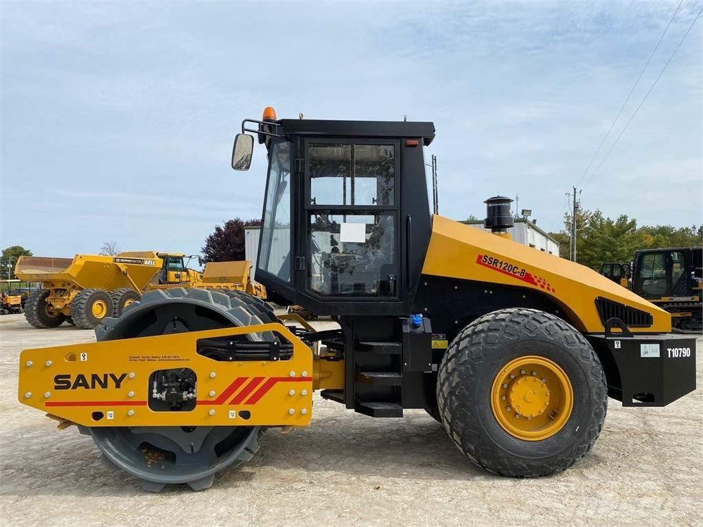 Sany SSR120C-8 Tandemové válce