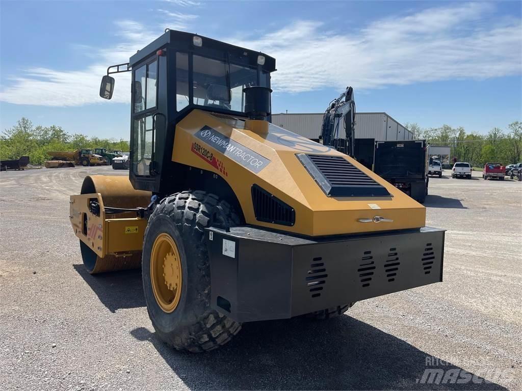 Sany SSR120C-8 Tandemové válce
