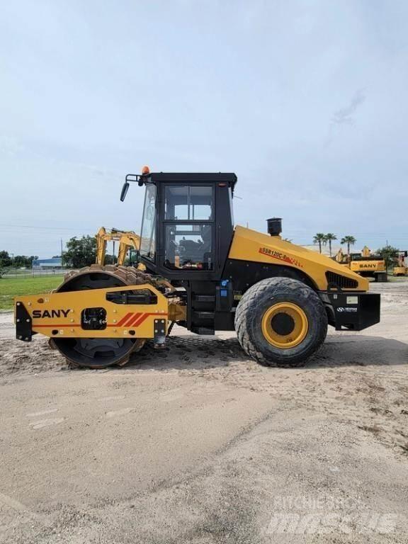 Sany SSR120C-8 Tandemové válce