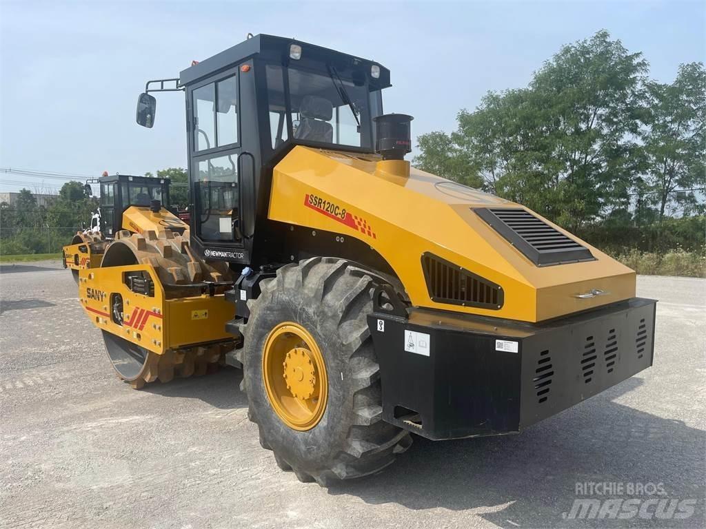Sany SSR120C-8 Tandemové válce