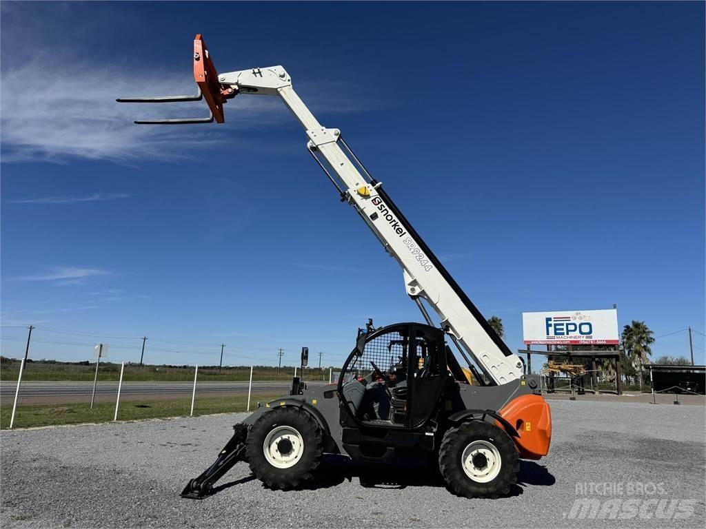 Snorkel SR9244 Teleskopické manipulátory