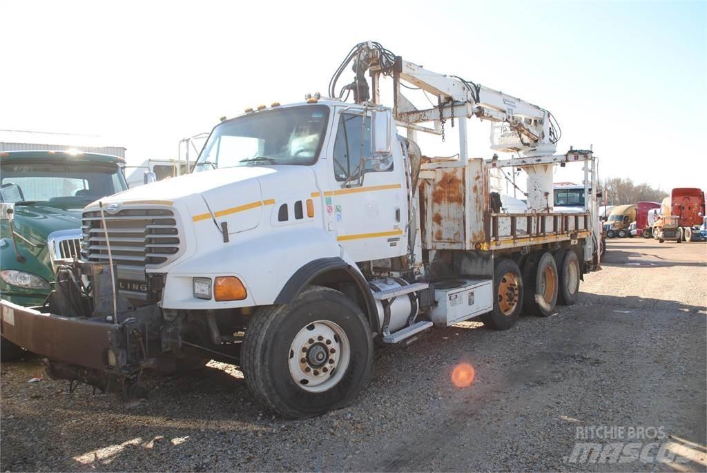 Sterling L8500 Autojeřáby, hydraulické ruky