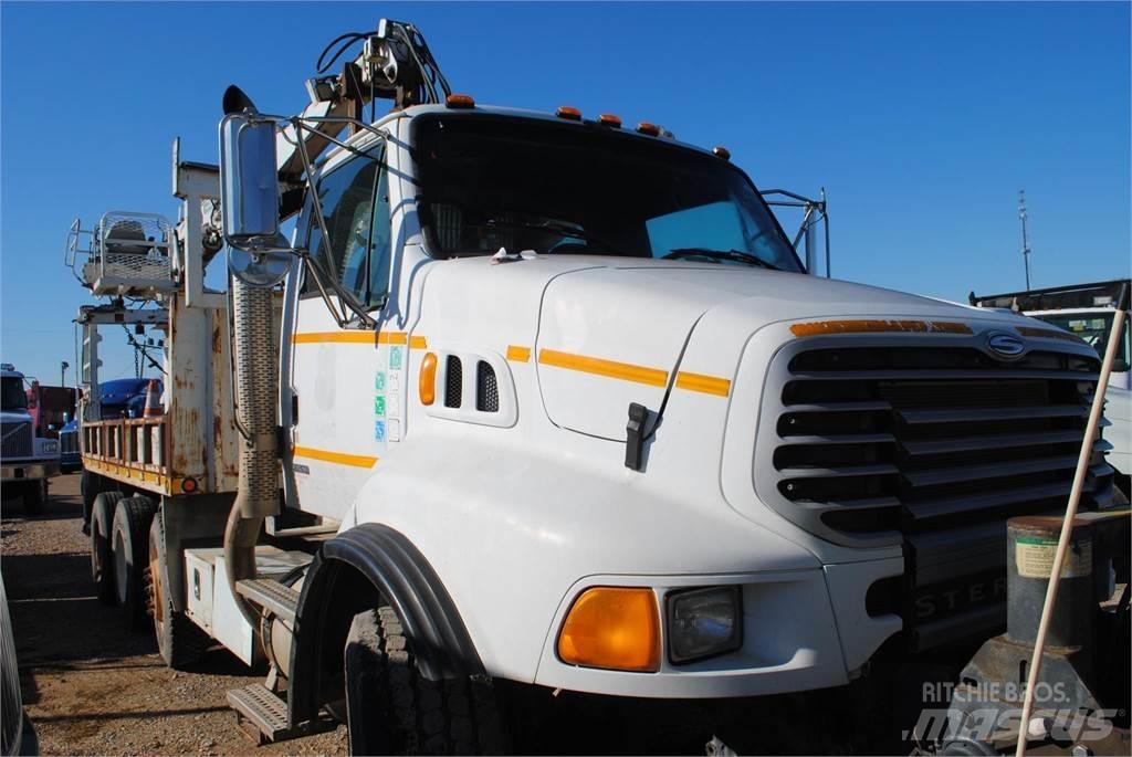 Sterling L8500 Autojeřáby, hydraulické ruky
