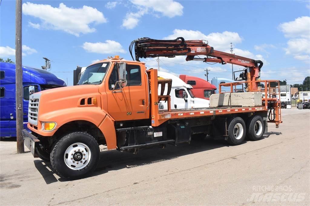 Sterling L9500 Autojeřáby, hydraulické ruky