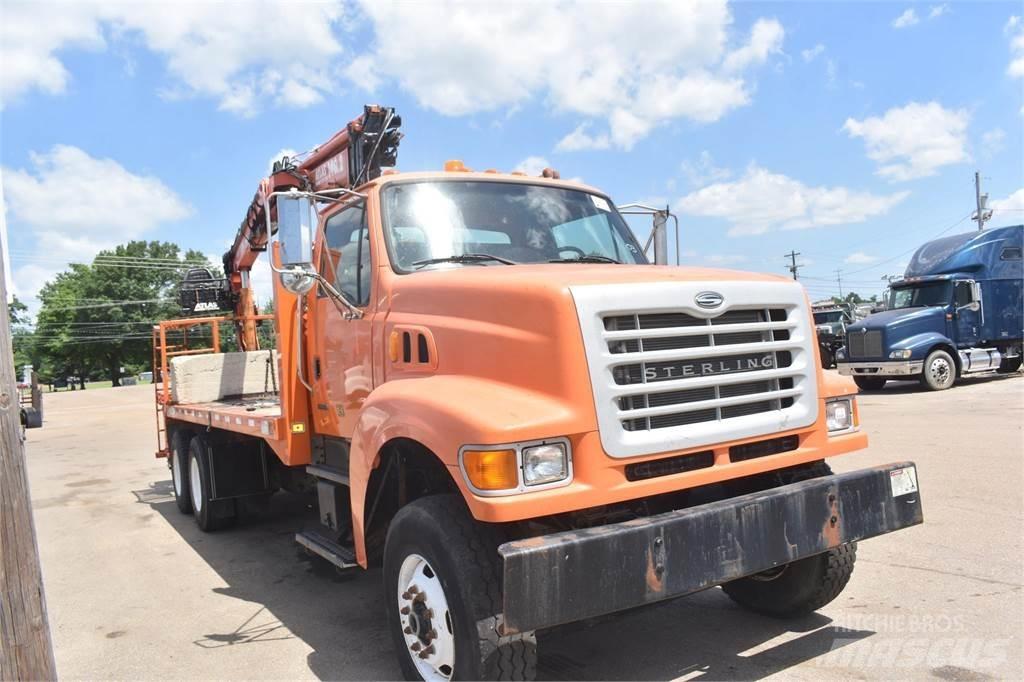 Sterling L9500 Autojeřáby, hydraulické ruky