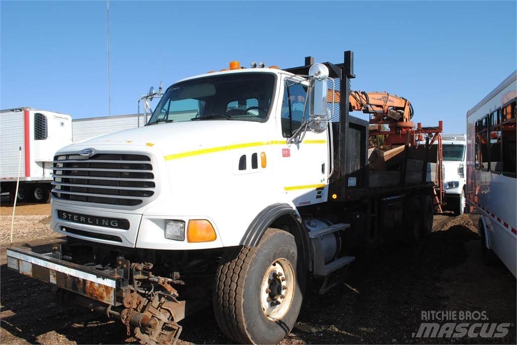 Sterling LT9500 Autojeřáby, hydraulické ruky