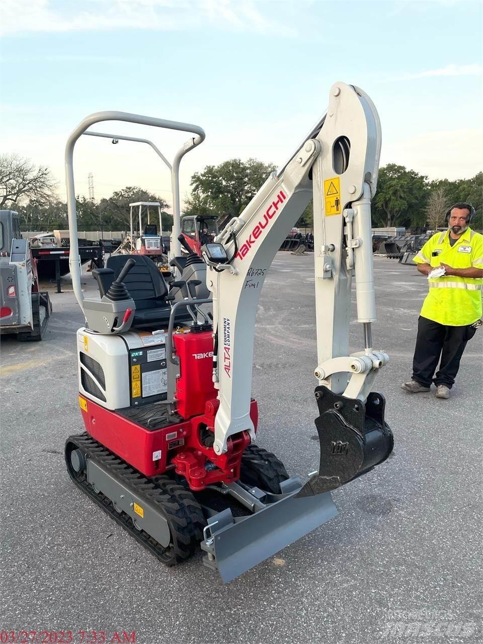 Takeuchi TB210R Mini rýpadla < 7t