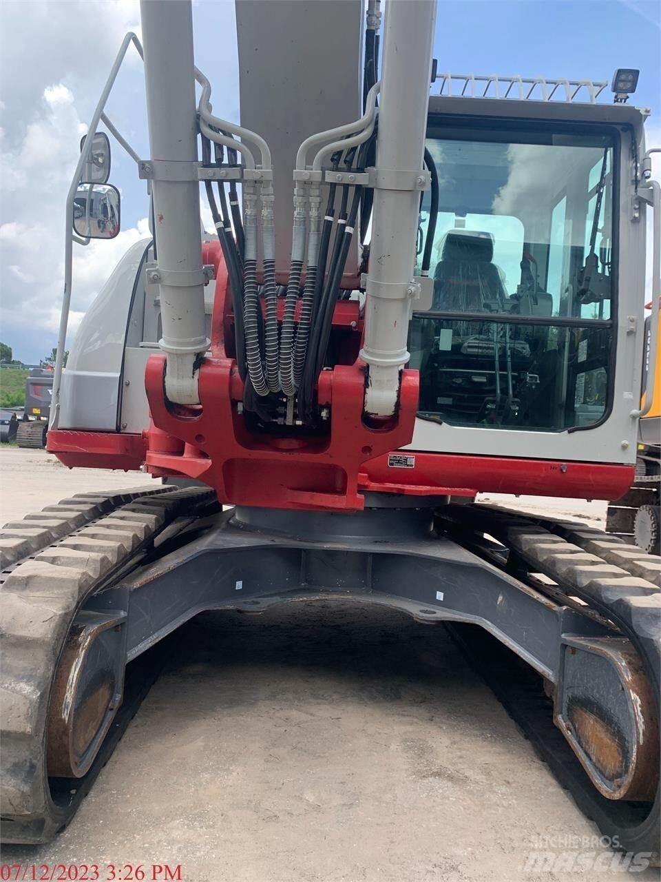 Takeuchi TB2150 Pásová rýpadla