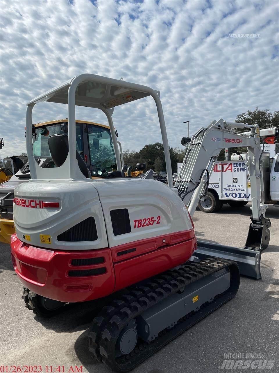 Takeuchi TB235-2 Mini rýpadla < 7t