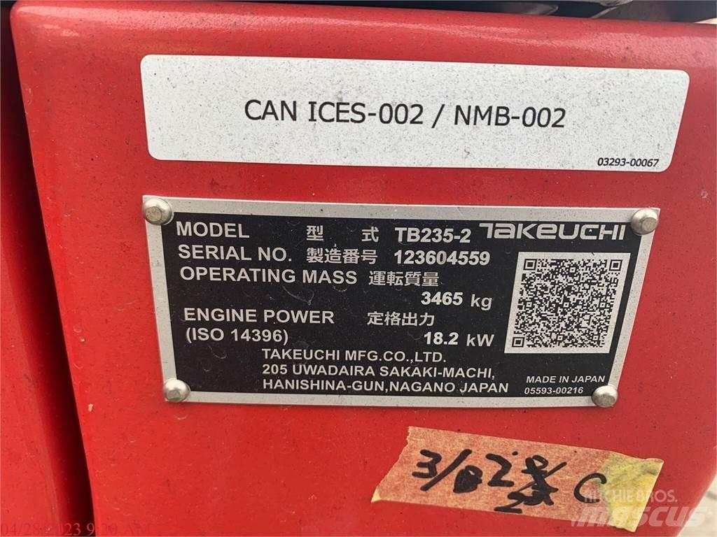 Takeuchi TB235-2 Mini rýpadla < 7t