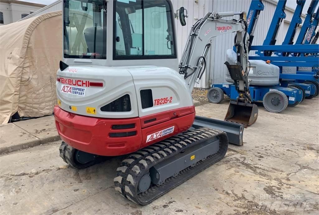 Takeuchi TB235-2 Mini rýpadla < 7t