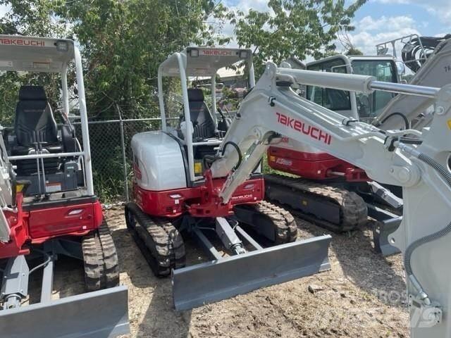 Takeuchi TB335R Mini rýpadla < 7t