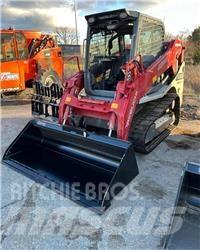 Takeuchi TL10V2 Smykem řízené nakladače