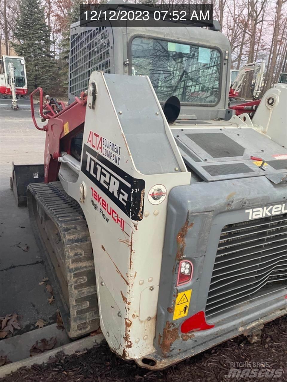 Takeuchi TL12R2 Smykem řízené nakladače