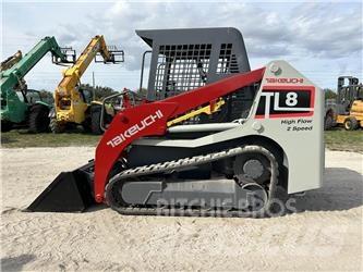 Takeuchi TL8 Smykem řízené nakladače