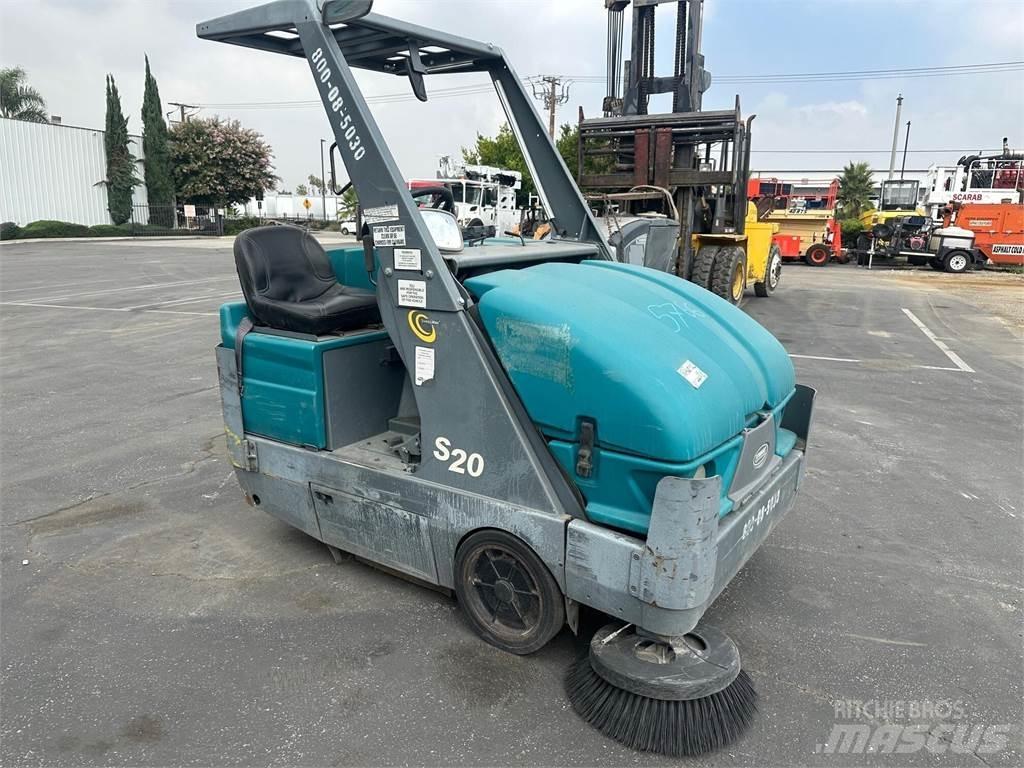 Tennant S20 Zametací stroje
