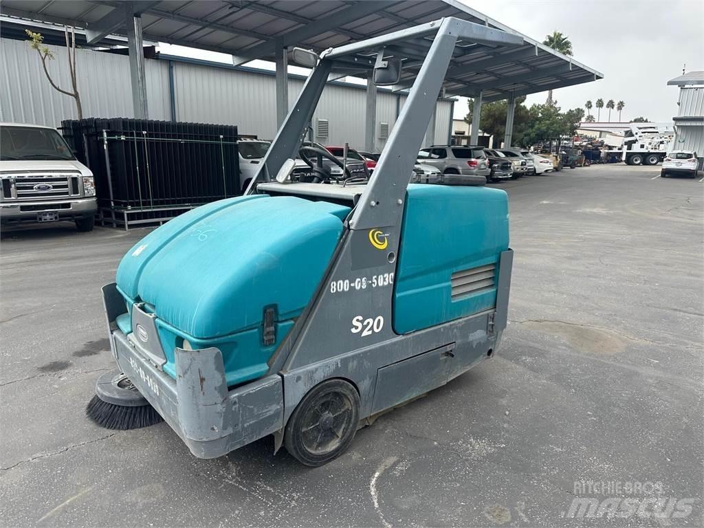 Tennant S20 Zametací stroje