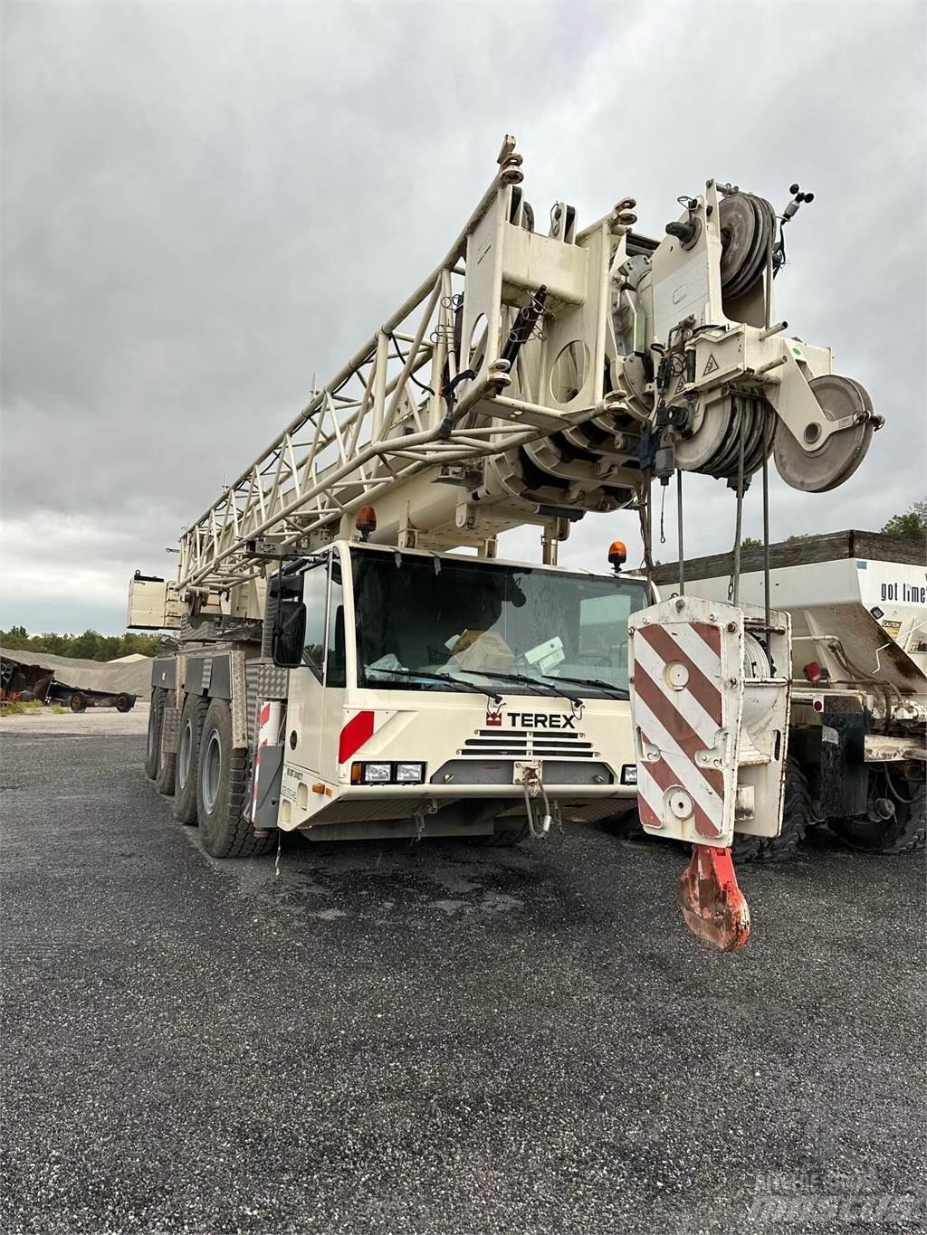 Terex Demag AC 80-2 Univerzální terénní jeřáby