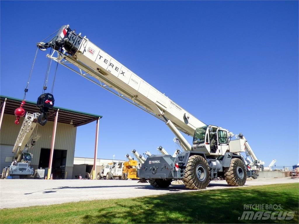 Terex RT555-1 Jeřáby pro těžký terén