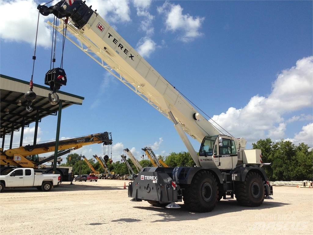 Terex RT670-1 Jeřáby pro těžký terén