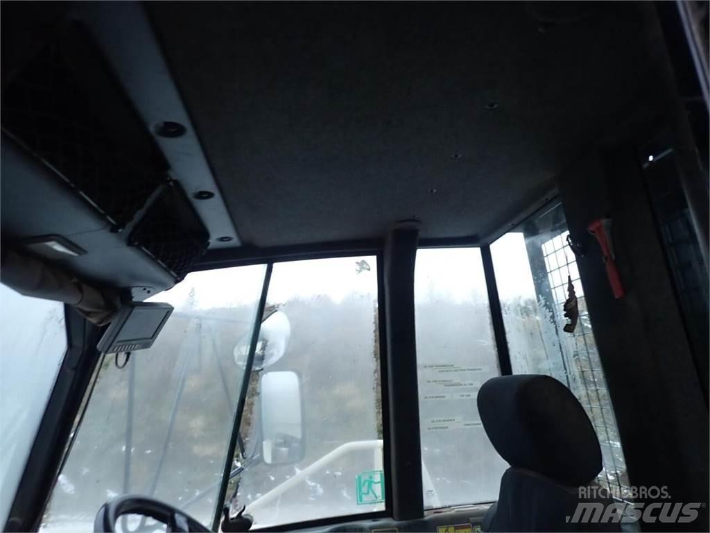 Terex TA400 Kloubové dempry