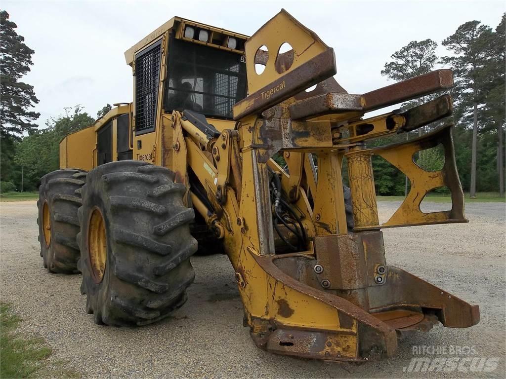 Tigercat 718E Kácecí harvestory