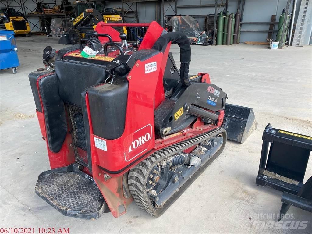 Toro DINGO TX1000N Smykem řízené nakladače