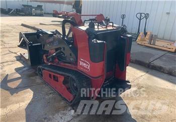 Toro DINGO TX1000W Smykem řízené nakladače