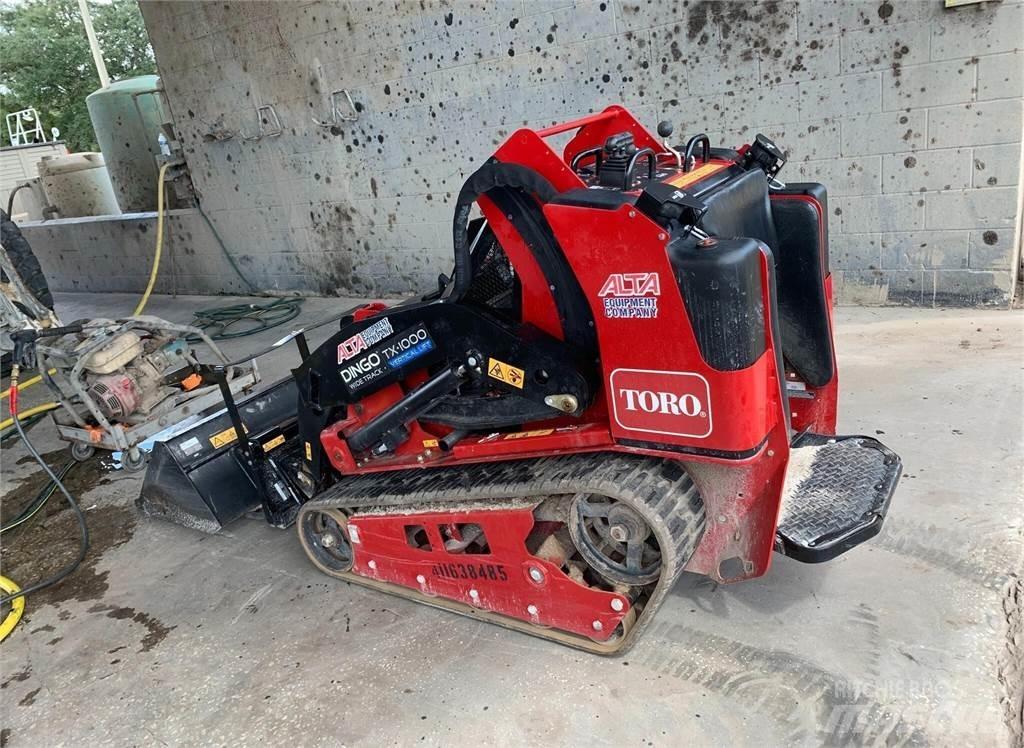 Toro DINGO TX1000W Smykem řízené nakladače