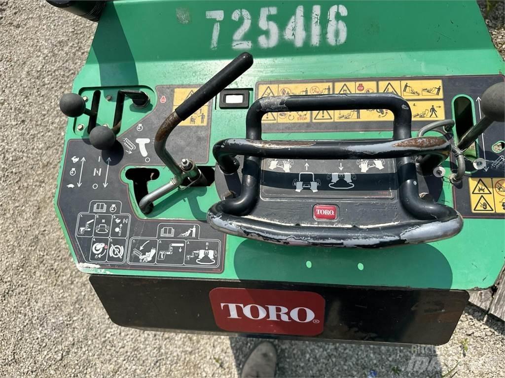 Toro TRX20 Rýhovače