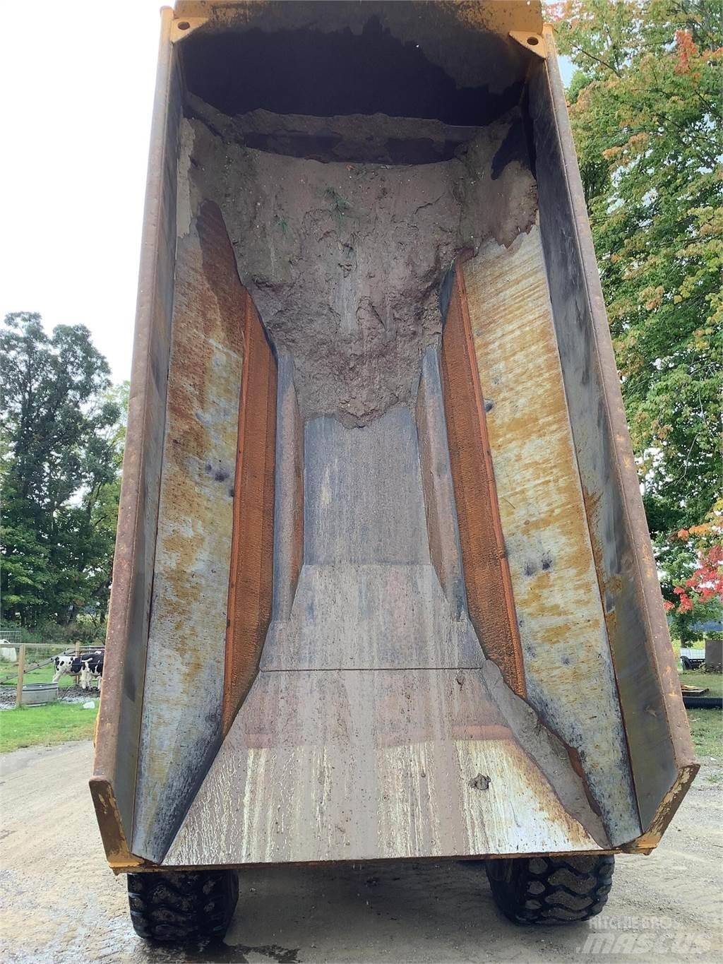 Volvo A25D Kloubové dempry