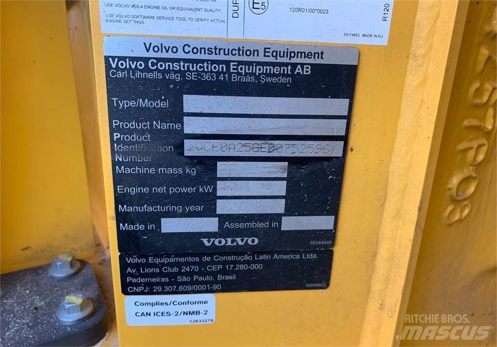 Volvo A25G Kloubové dempry