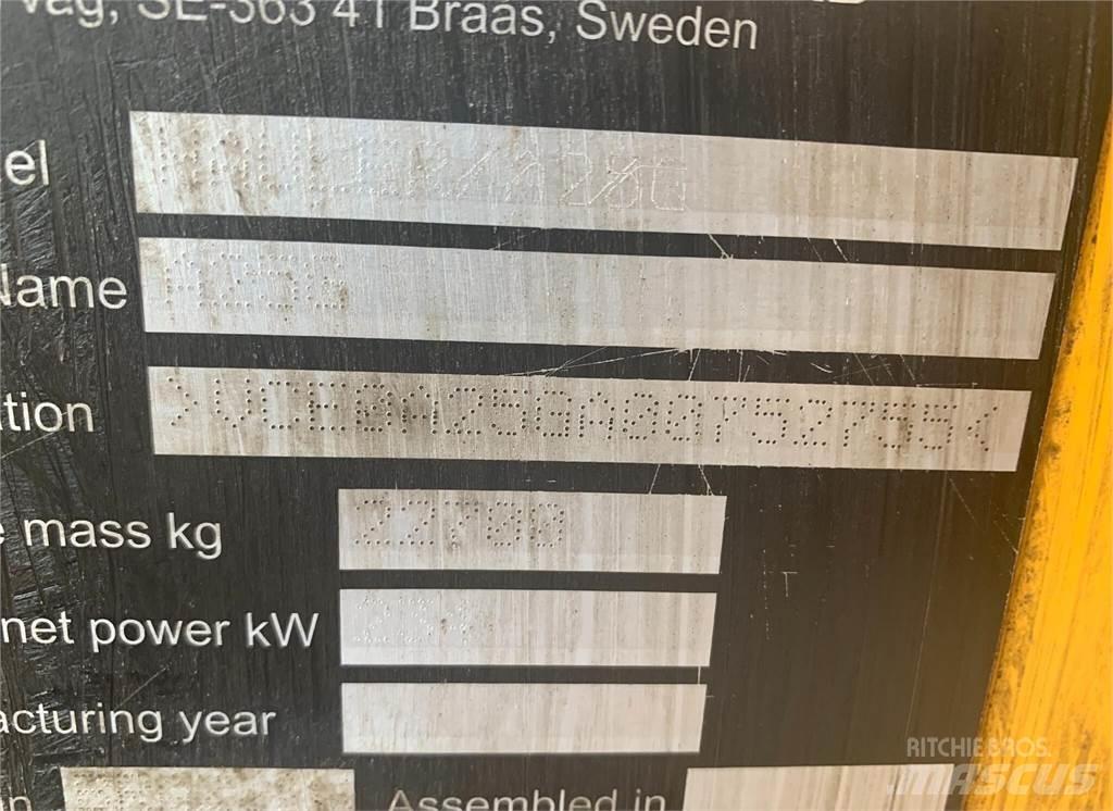 Volvo A25G Kloubové dempry