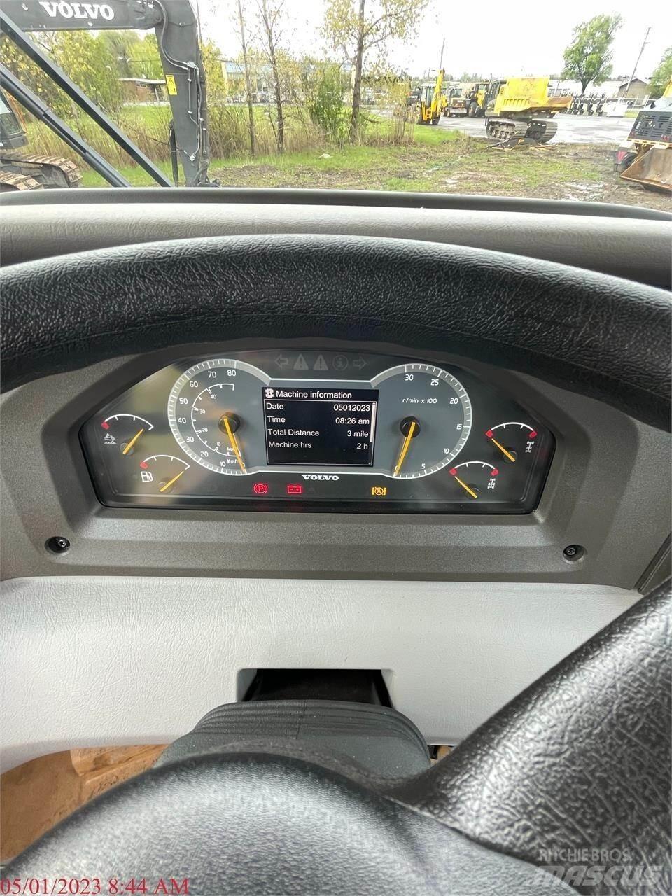 Volvo A30G Kloubové dempry