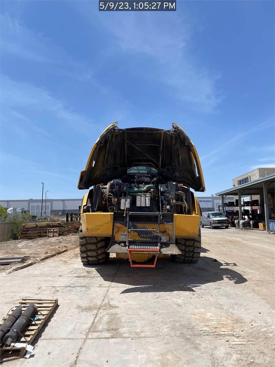 Volvo A60H Kloubové dempry