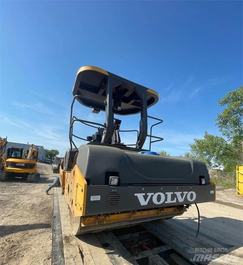 Volvo DD120C Tandemové válce