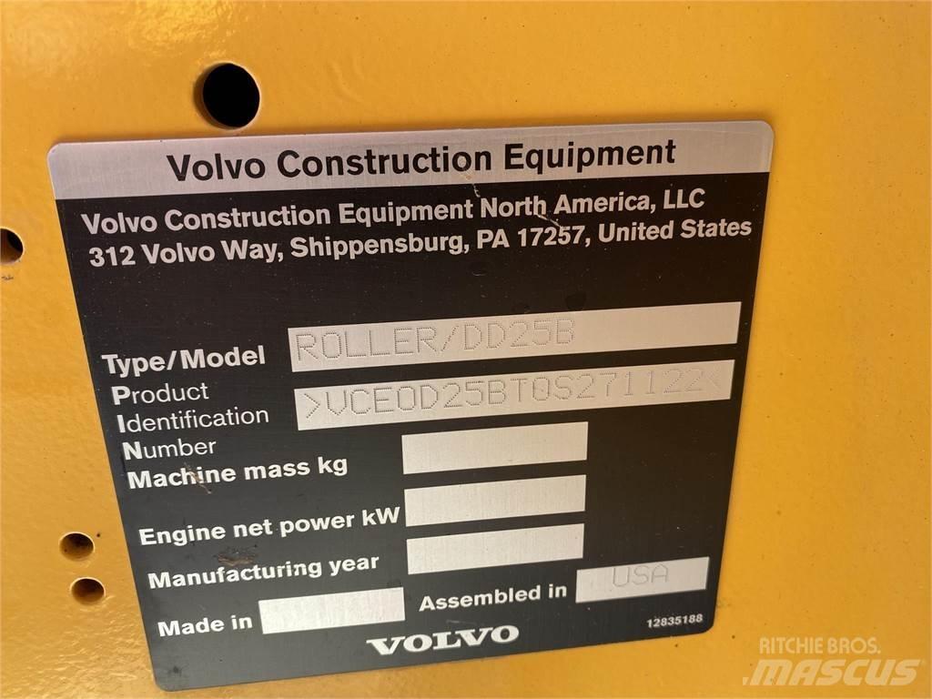 Volvo DD25B Tandemové válce