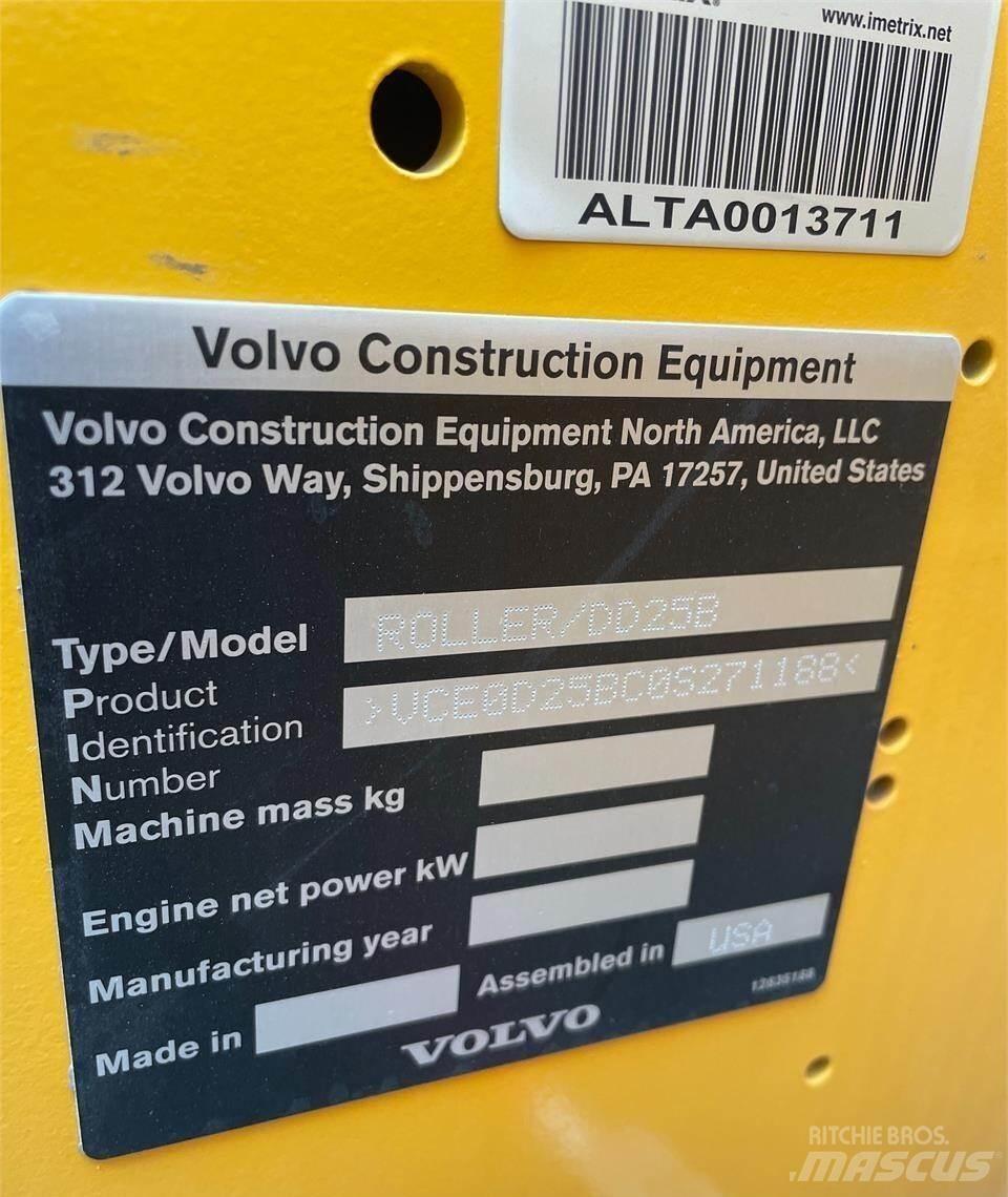 Volvo DD25B Tandemové válce
