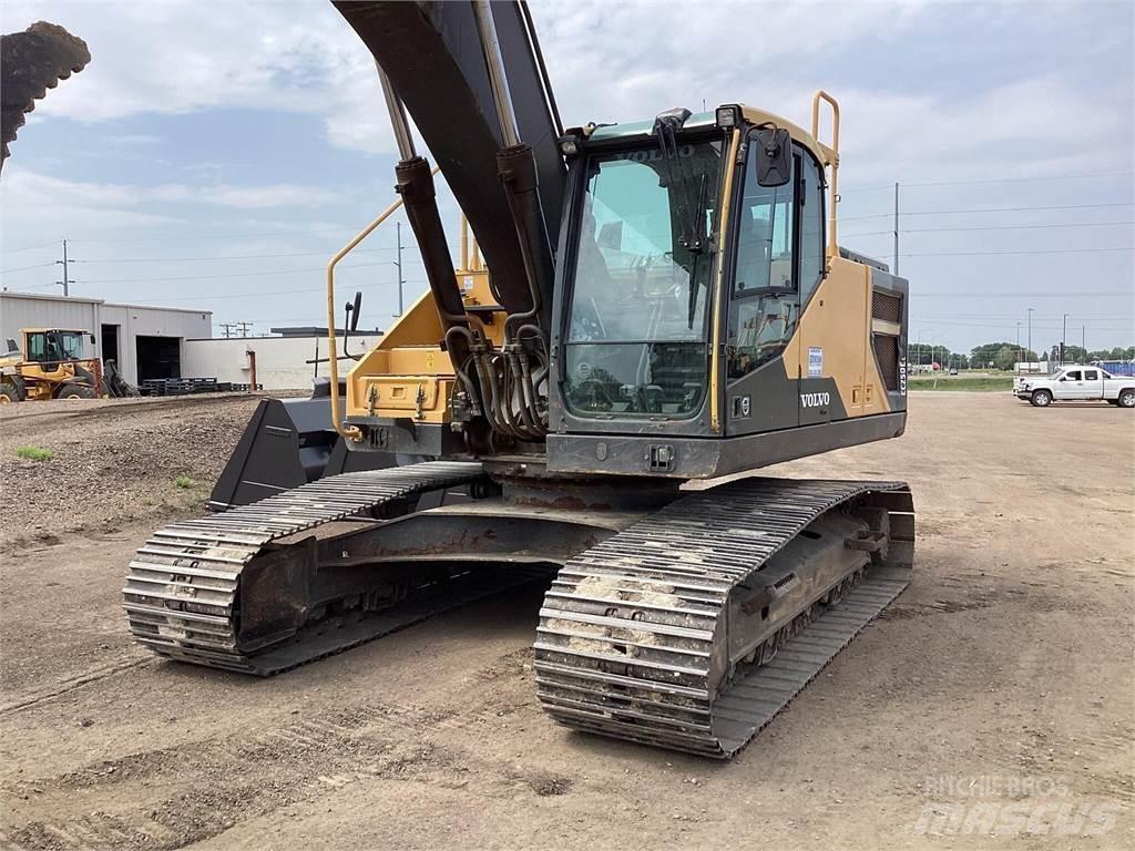 Volvo EC250EL Pásová rýpadla