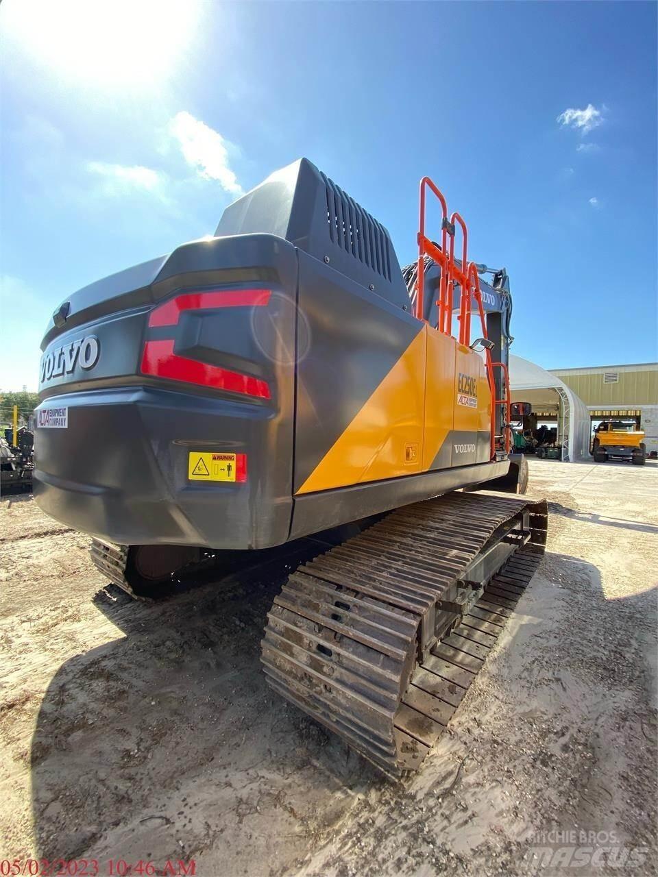 Volvo EC250EL Pásová rýpadla
