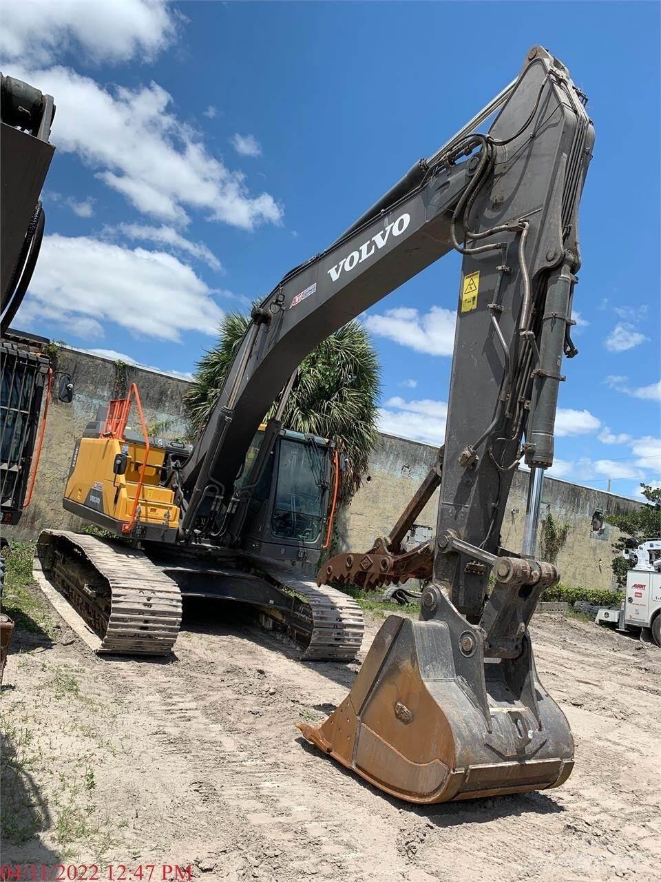 Volvo EC300EL Pásová rýpadla