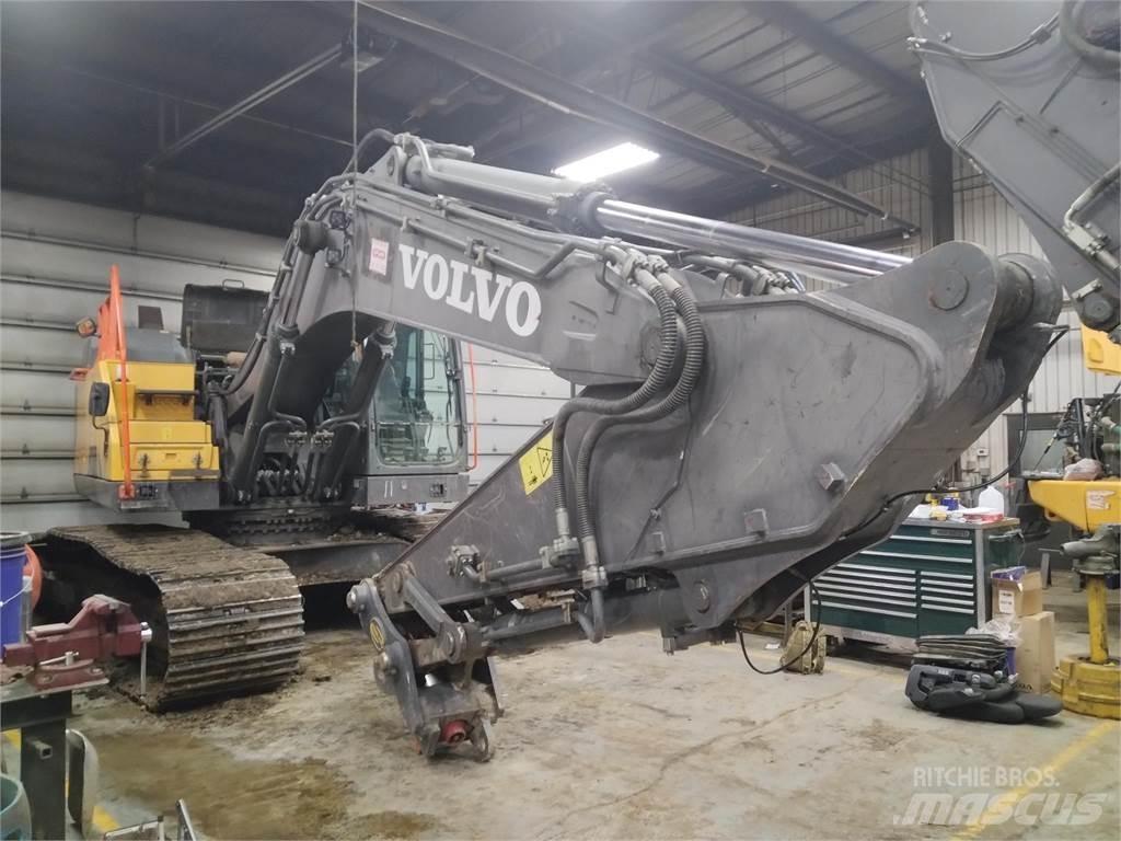 Volvo EC350E Pásová rýpadla