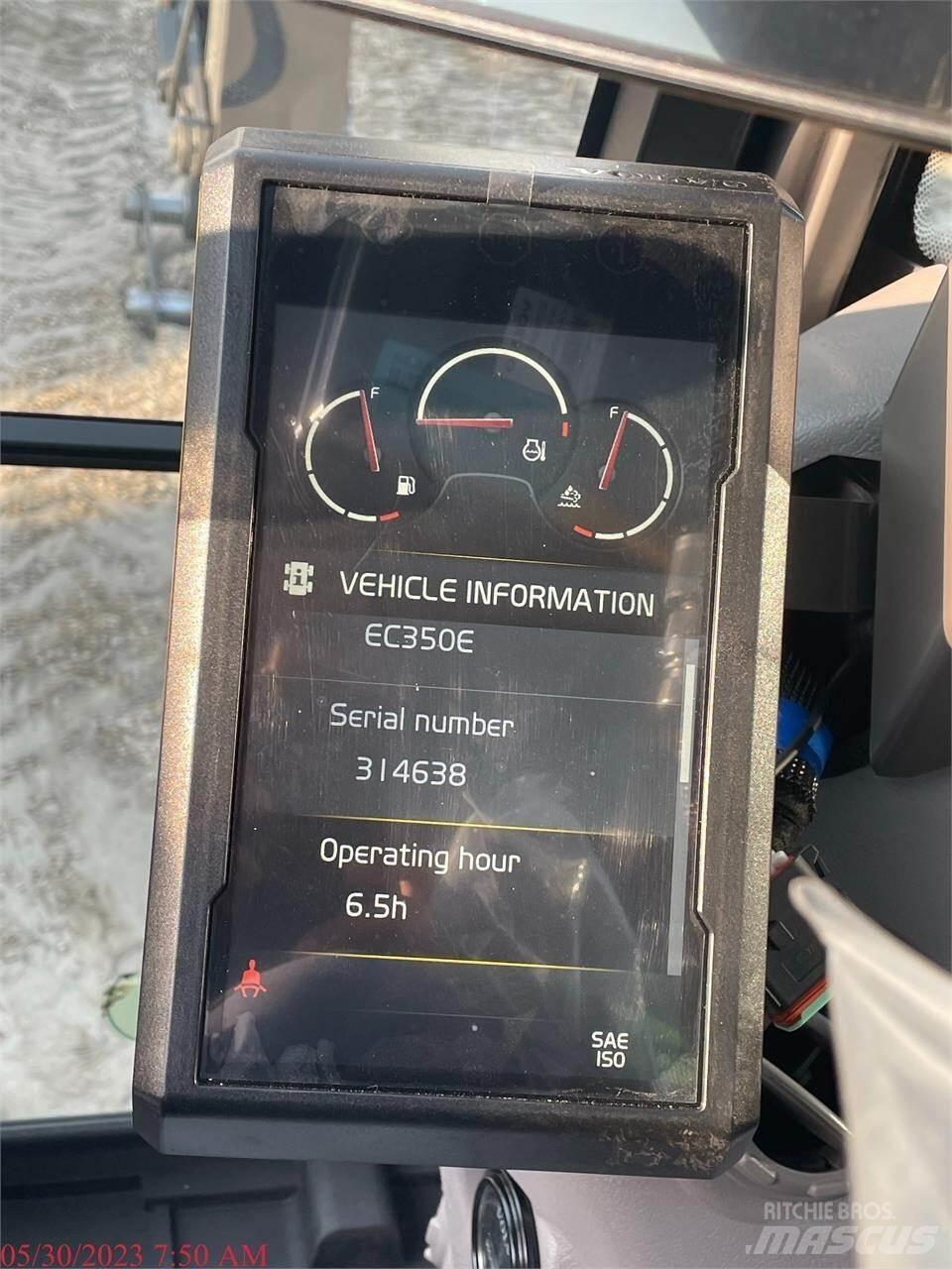 Volvo EC350EL Pásová rýpadla