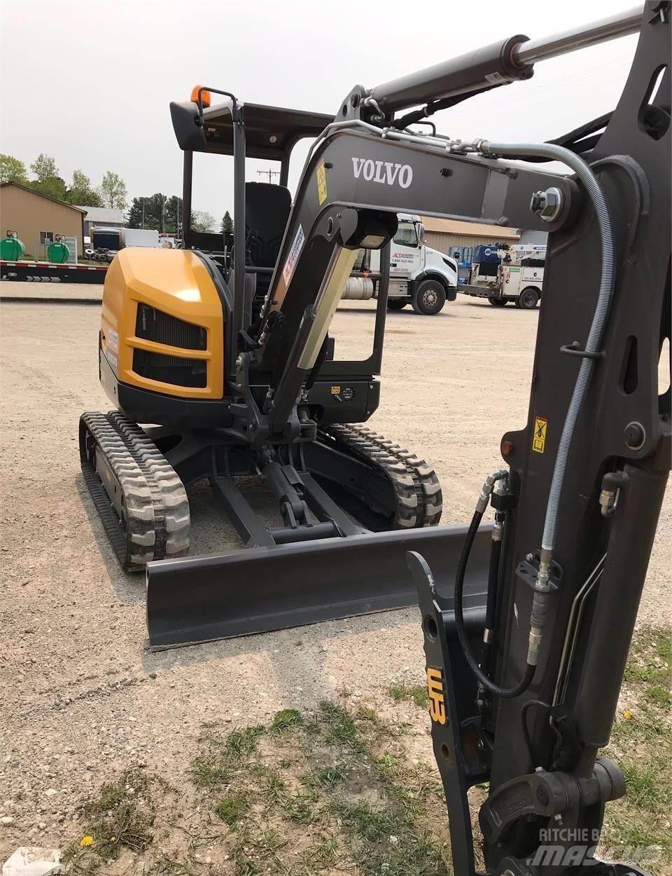 Volvo EC35D Mini rýpadla < 7t