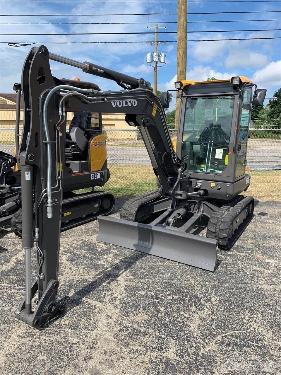 Volvo EC35D Mini rýpadla < 7t