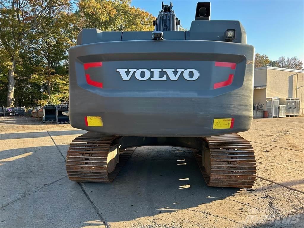 Volvo EC380EL Pásová rýpadla
