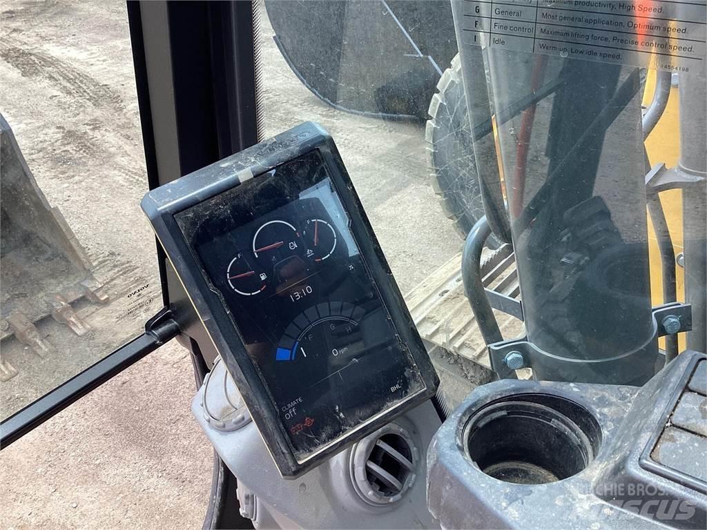 Volvo ECR145EL Pásová rýpadla
