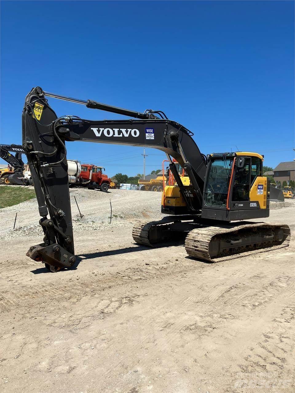 Volvo ECR235EL Pásová rýpadla