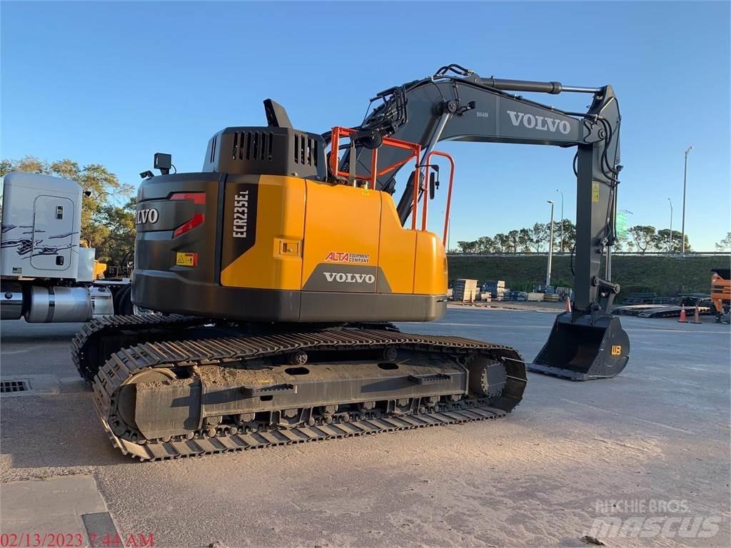 Volvo ECR235EL Pásová rýpadla