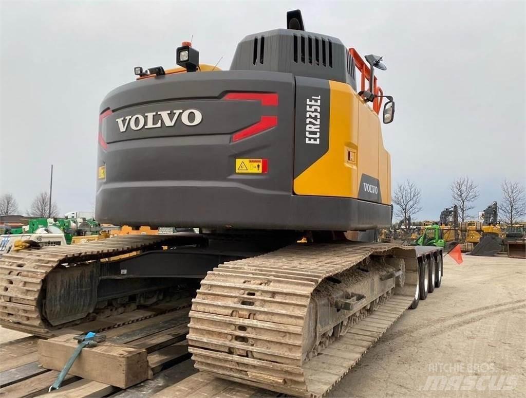 Volvo ECR235EL Pásová rýpadla